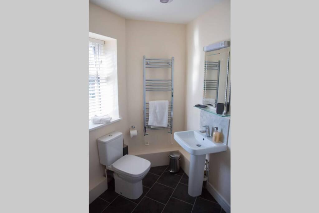 13 The Grosvenor, Luxury Flat, Central Newmarket, Newmarket  Exteriör bild