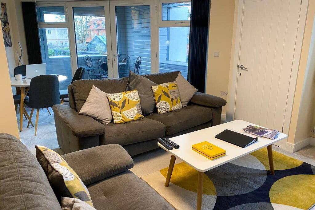 13 The Grosvenor, Luxury Flat, Central Newmarket, Newmarket  Exteriör bild